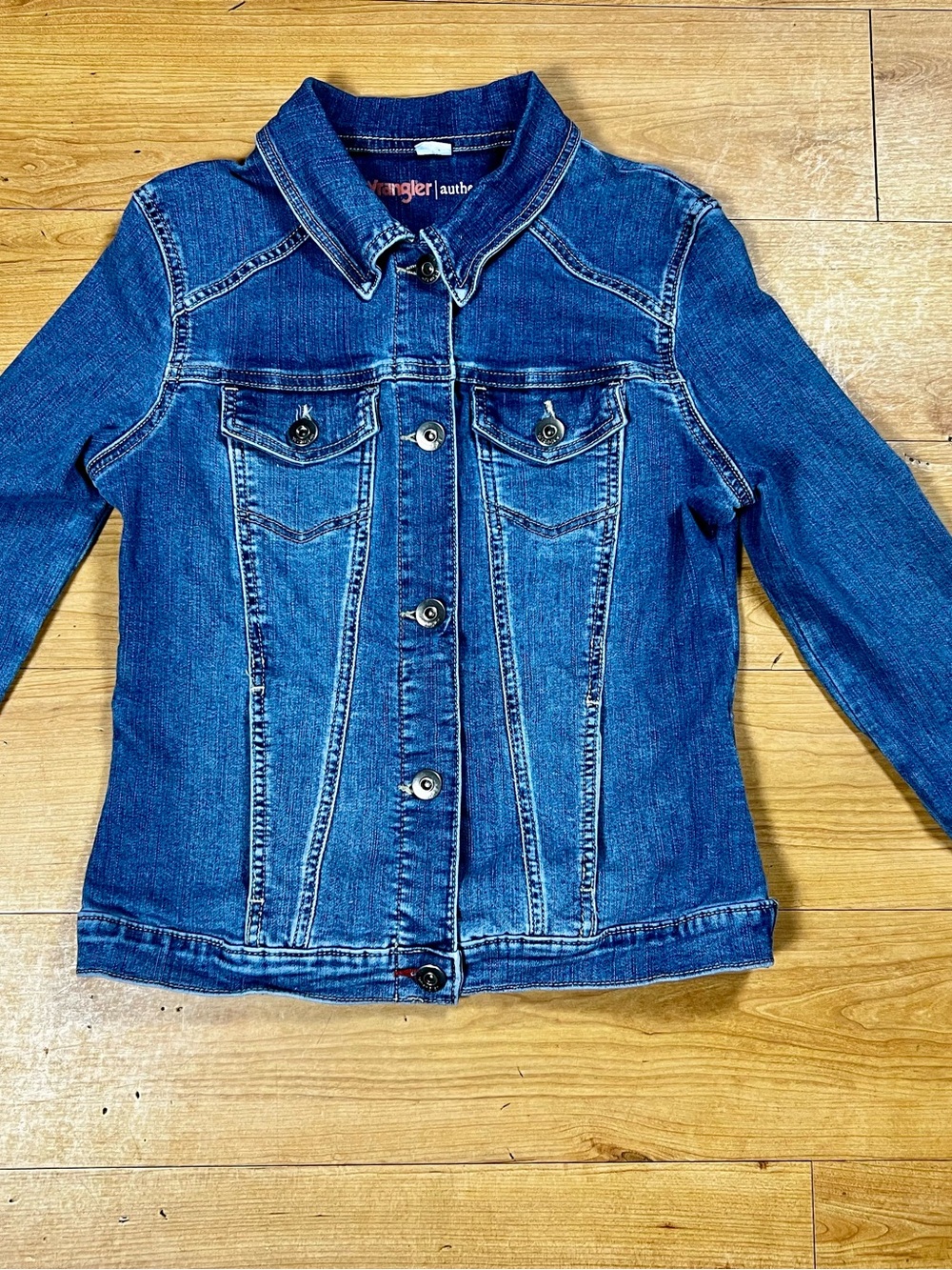 Wrangler Authentics Medium Women’s Denim Jacket Fitted Western Stretch